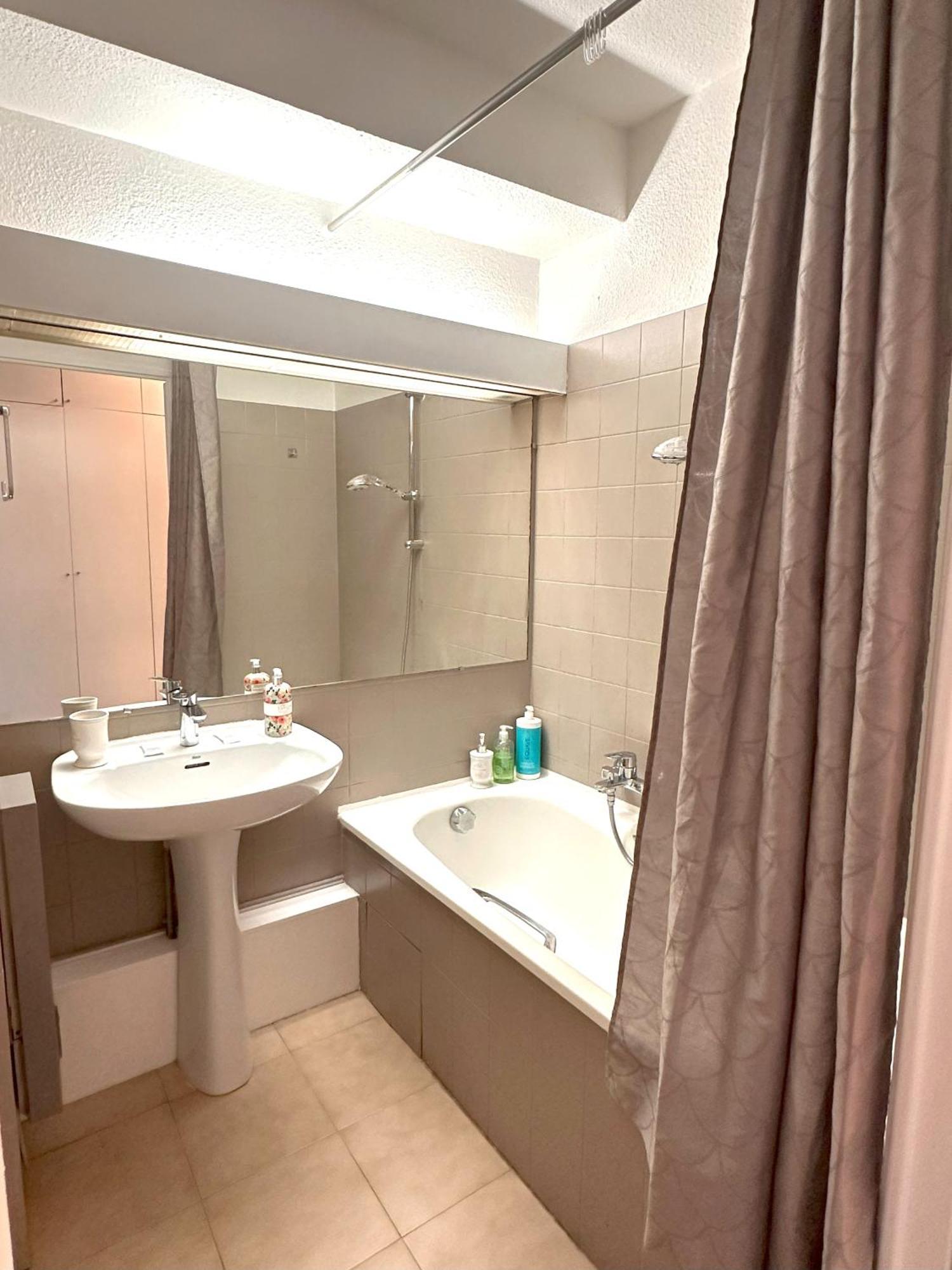Dionysos Vue Mer Cannes Exterior photo